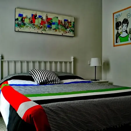 Wonderful Flat Beside Salinetas Beach アパート テルデ